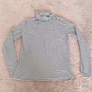 Banana Republic long sleeve black and white striped cotton turtle neck T-shirt